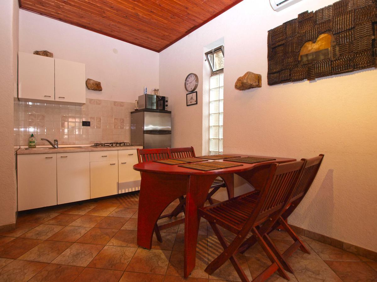Apartments Nenad 1720 Premantura Extérieur photo